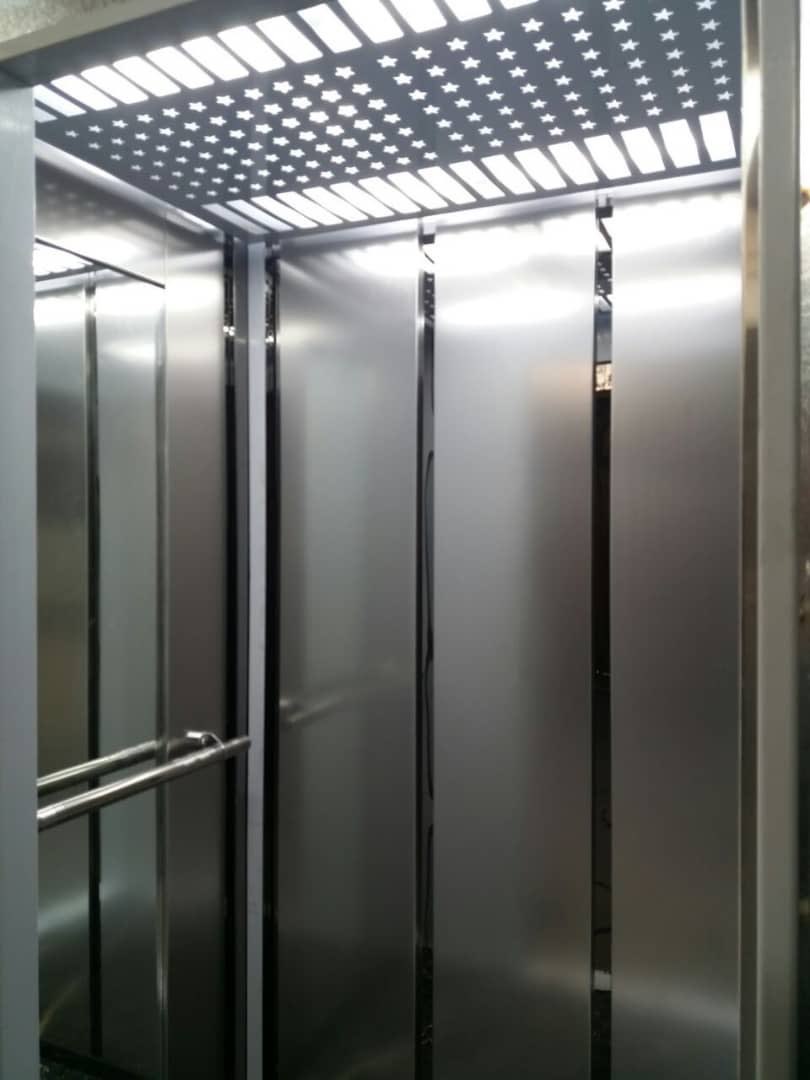 کابین استیل استیل